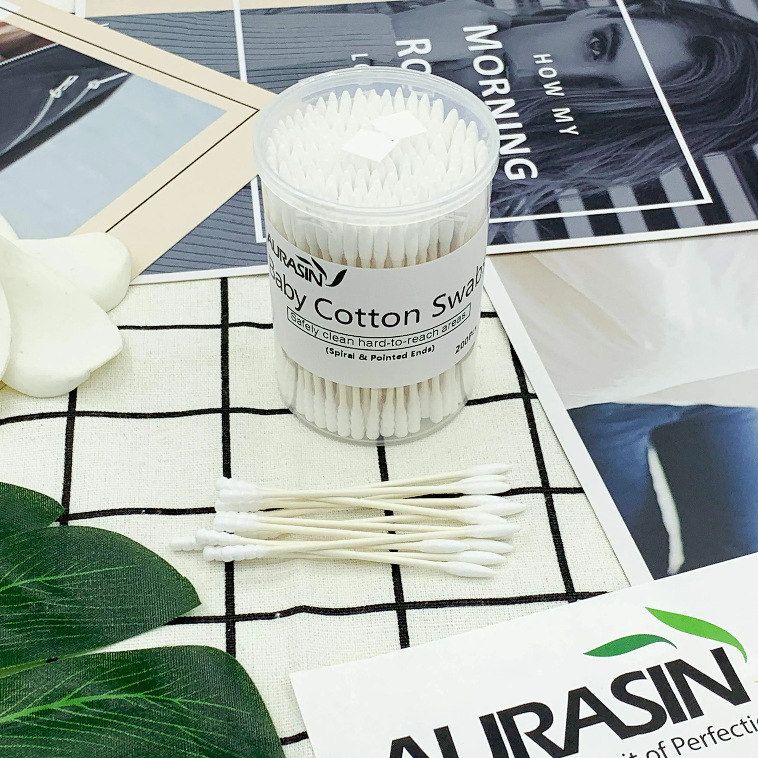 Baby Cotton Swabs, Paper Sticks Cotton Buds for Baby Ear Nose Clean-200Pcs(Spiral and Pointed) Baby200Pcs