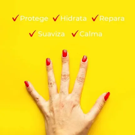 Lip glosses, Carmex