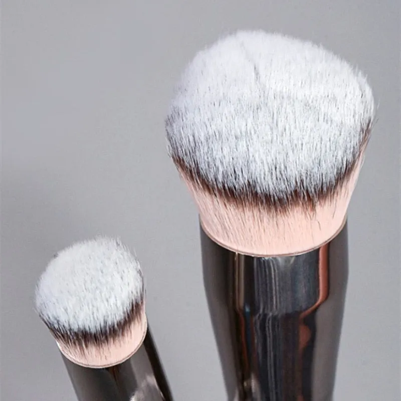 New Liquid Cream Cosmetics Contour Brush