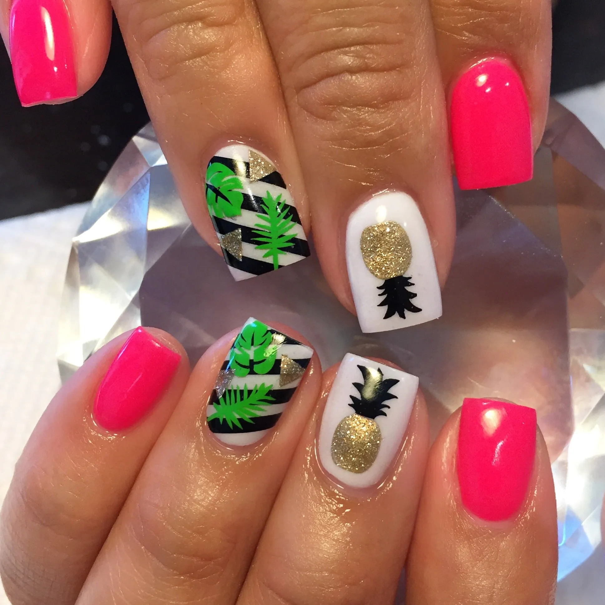 Pineapple 2 Tone Nail Decal | Black Top & Sparkle Gold Bottom