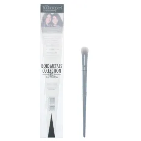 Real Techniques Bold Metals Collection 200 Oval Shadow Eyes 01444 Make-Up Brush