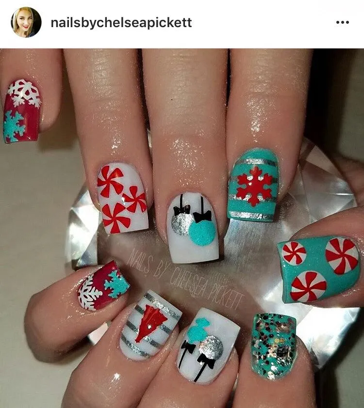 Snowflakes Large Nail Decal | Red